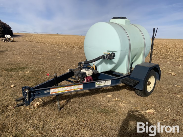 ag-spray-550-gallon-liquid-fertilizer-trailer-image-1