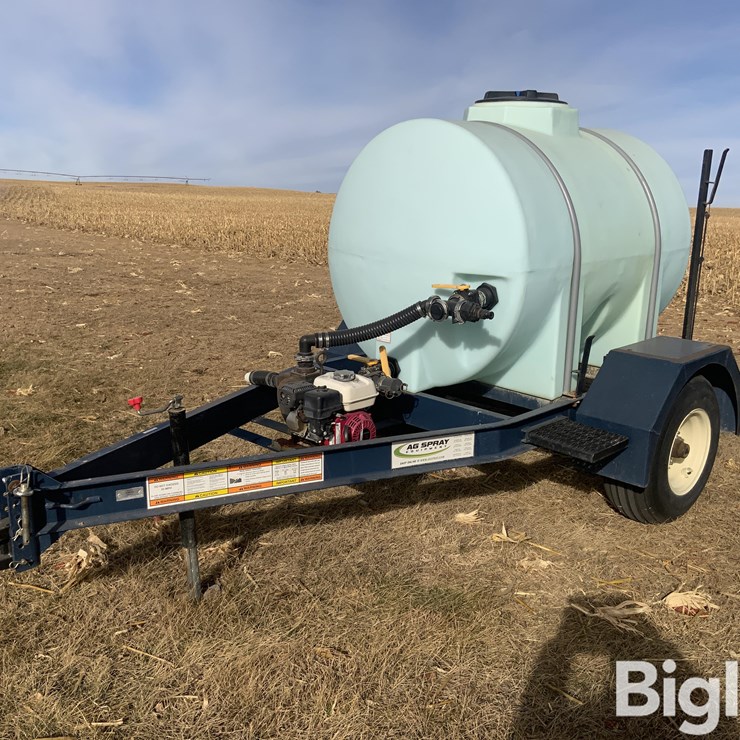Ag Spray 550-Gallon Liquid Fertilizer Trailer