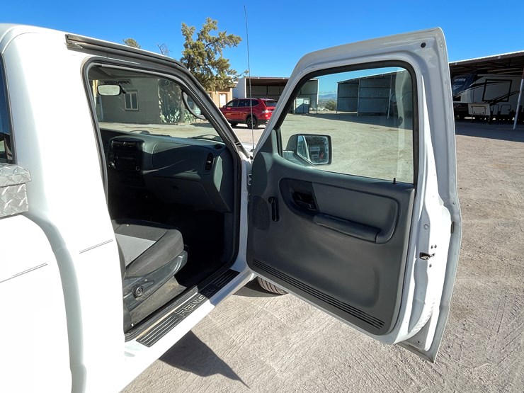 2011-ford-ranger-image-66