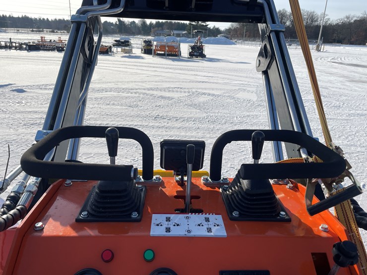 #144-•-mms-mini-skid-steer-loader-(mosinee,-wi)-image-16