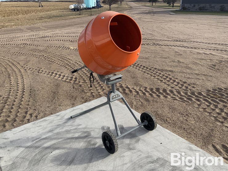 yardmax-ym0146-electric-cement-mixer-image-3
