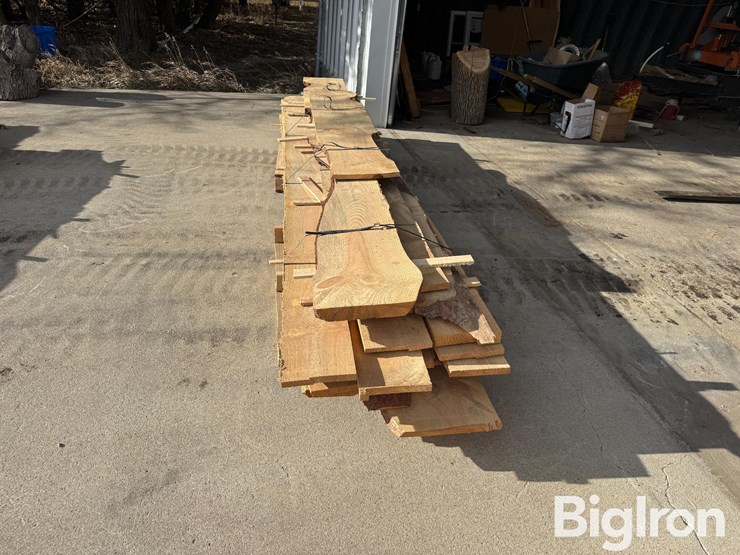 spalted-pine-lumber-image-2