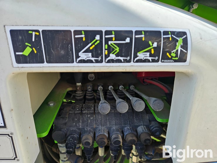 2020-nifty-lift-tm64tdt-mk2b-towable-self-propelled-articulated-boom-lift-image-17