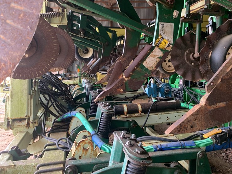 john-deere-1725-image-5
