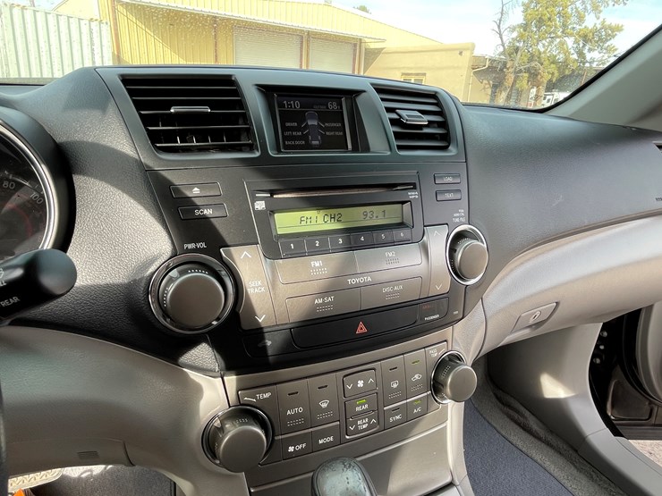 2008-toyota-highlander-image-77