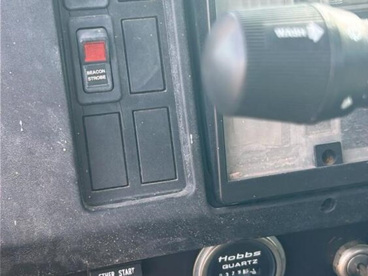 1997-international-4900-image-18