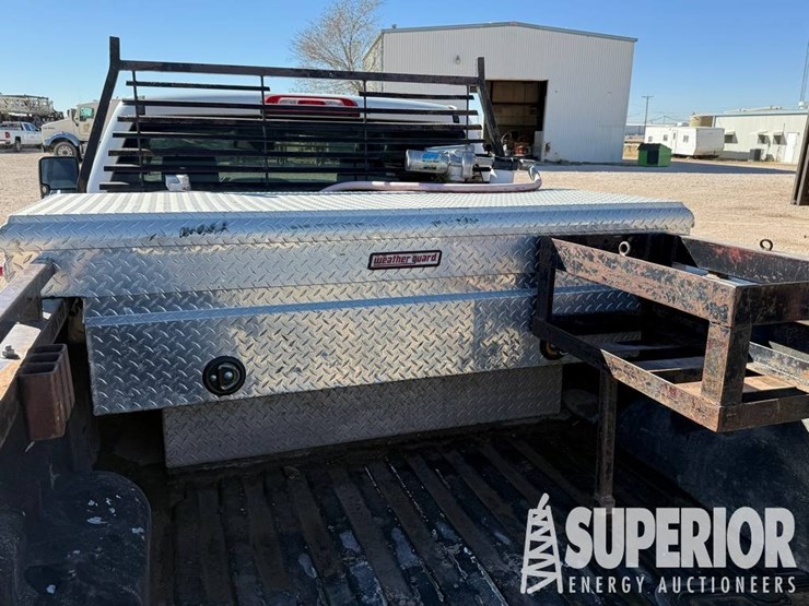 2019-chevrolet-2500-image-6