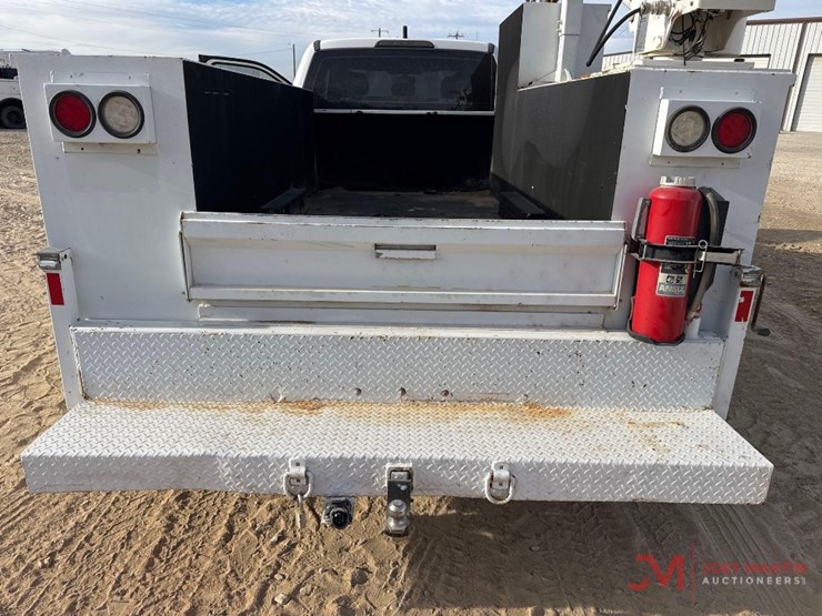 2018-ford-f350-xl-image-14