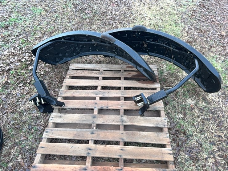 john-deere-front-fenders-image-7