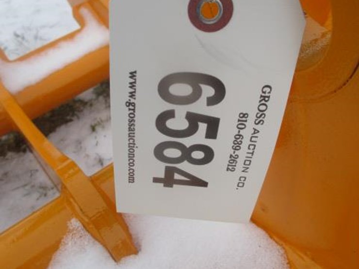 caterpillar-307-image-4