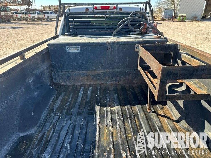 2012-chevrolet-2500-image-6