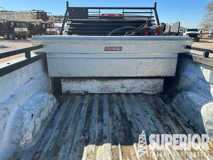 2019-chevrolet-2500-image-6