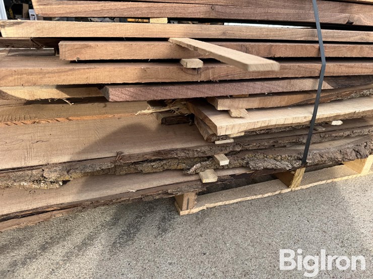 walnut-lumber-image-11