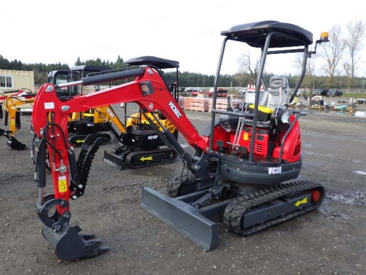 2025-vicsec-30-hydraulic-excavator-image-1