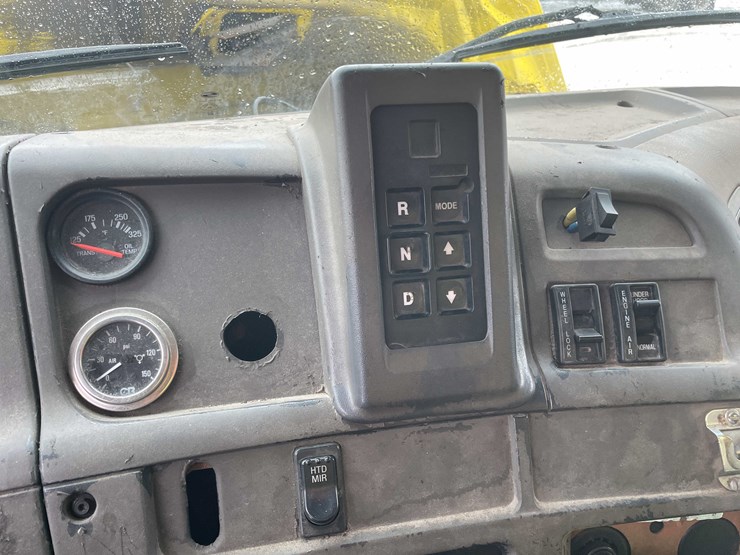 2004-caterpillar-c7-image-82