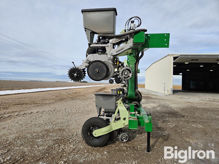 2023-international-40-image-4