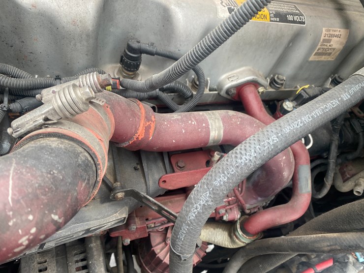 #302-•-2009-mack-gu713-semi-tractor-(has-wi-title)-(mosinee,-wi)-image-117