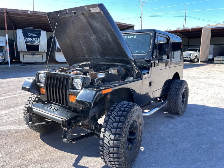 1995-jeep-wrangler-image-40