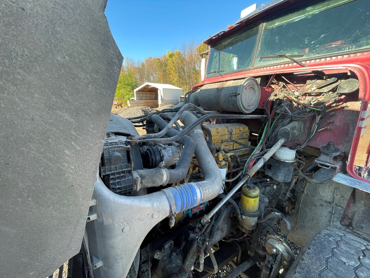 #312-•-2003-freightliner-dump-truck-(has-wi-title)-(denmark,-wi)-image-55