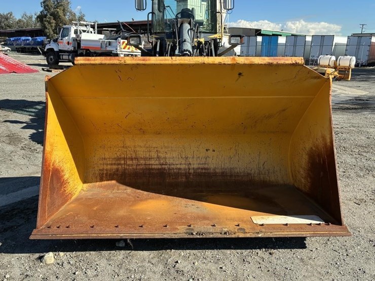 2008-komatsu-wheel-loader-image-7