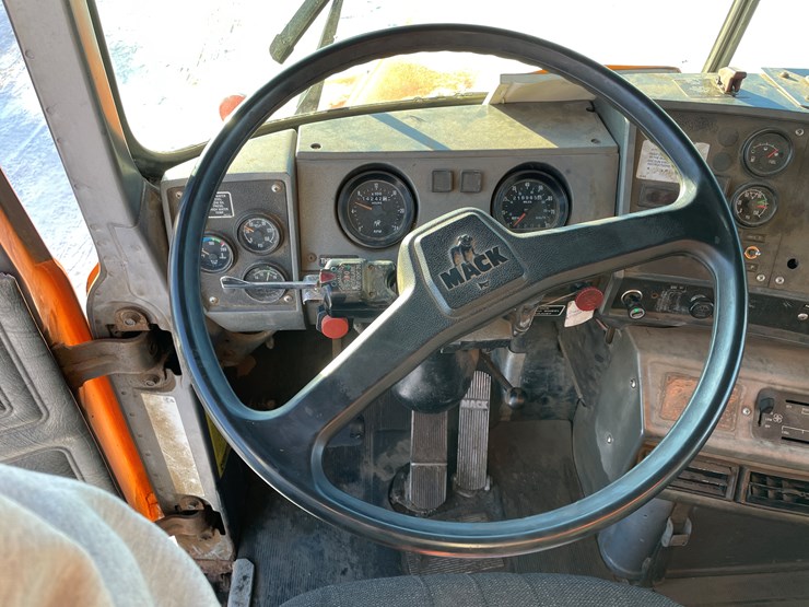 #314-•-1994-mack-quad-axle-dump-truck-(has-wi-title)(merrill,-wi)-image-38