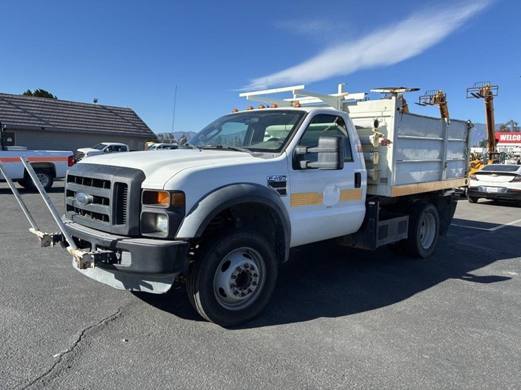 2008-ford-f450-image-1