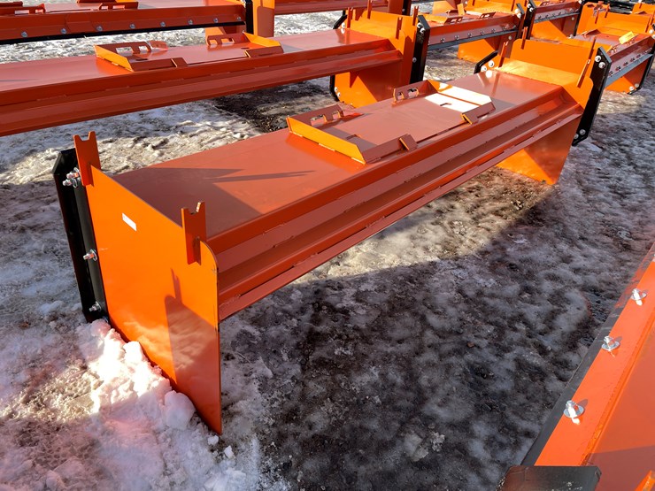 #18010-•-unused-snow-pusher-with-steel-blade-(princeton,-mn)-image-1