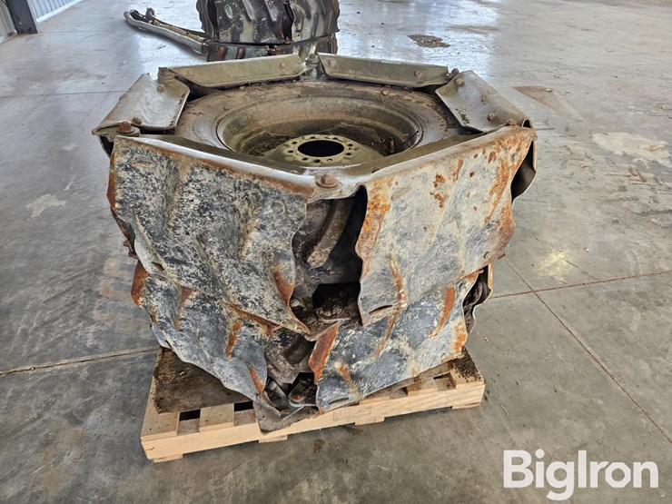 11r24.5-pivot-tires/rims-w/steel-tracks-image-3