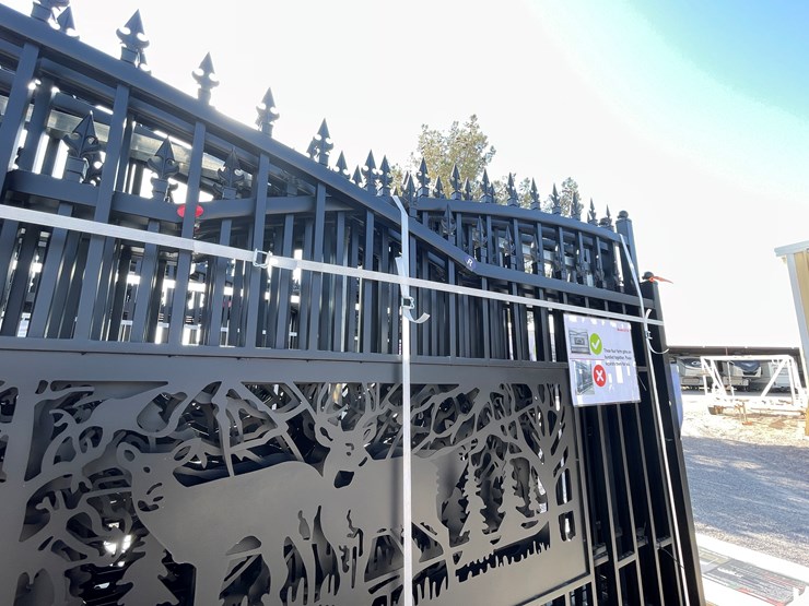 #3858-•-deer-motif-style-driveway-gates-image-4