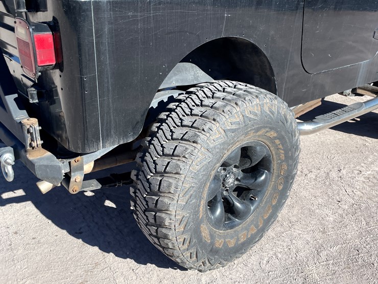 1995-jeep-wrangler-image-85