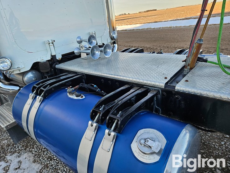 1999-peterbilt-379-image-20