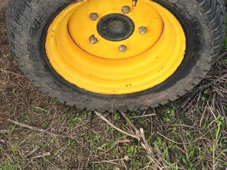 john-deere-2210-image-4