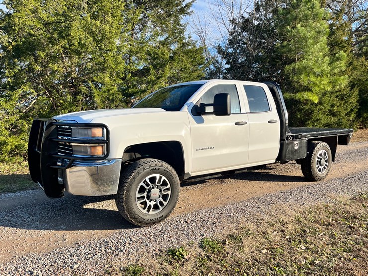 2015-chevrolet-2500-image-1