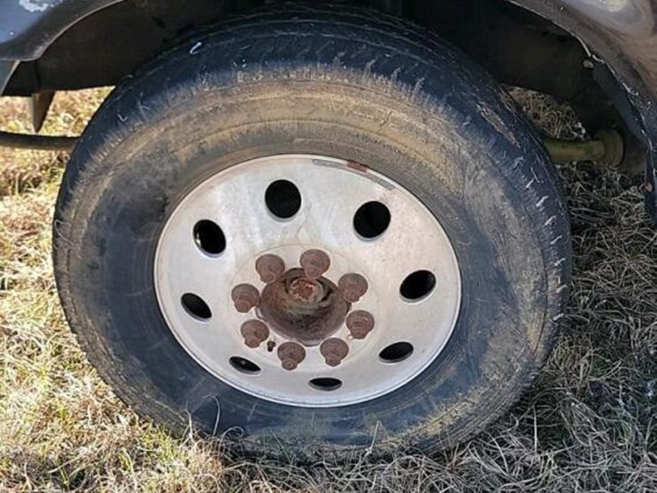 1996-ford-f350-image-5