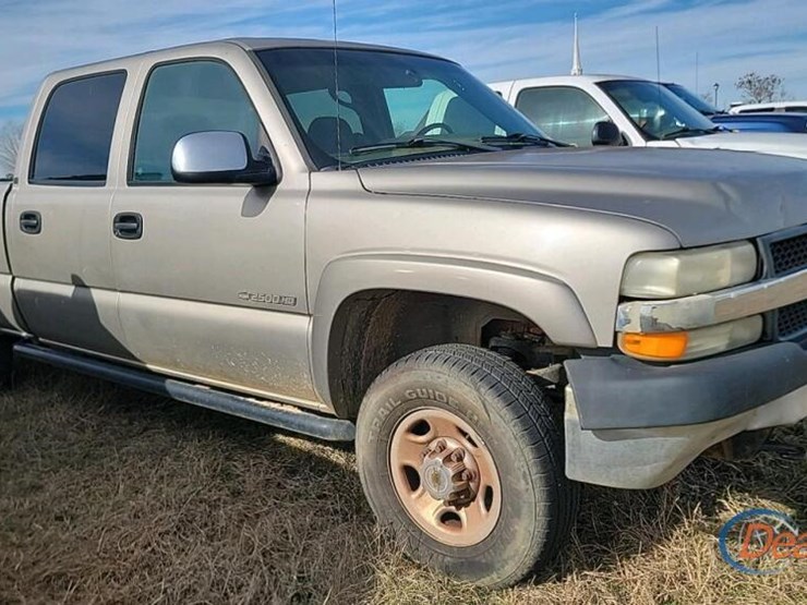 2001-chevrolet-2500hd-image-1