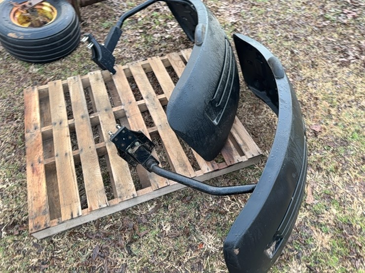 john-deere-front-fenders-image-11