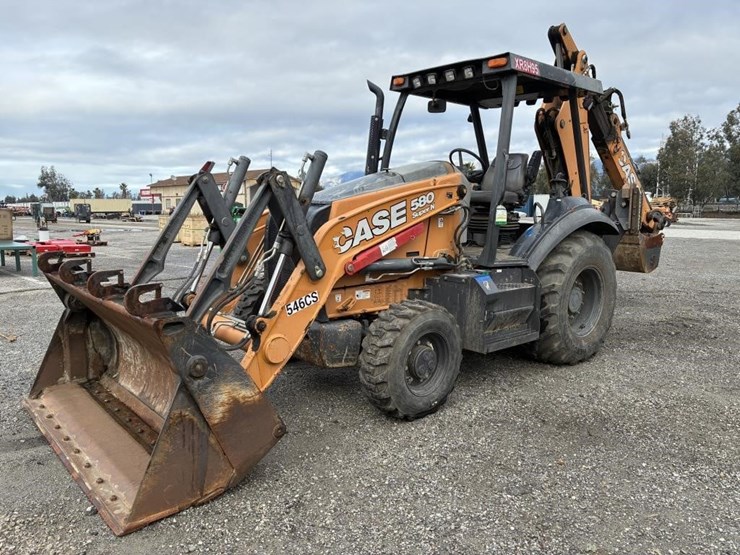 2018-case-580sn-image-1