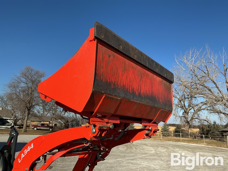 2021-kubota-bx2380-image-15