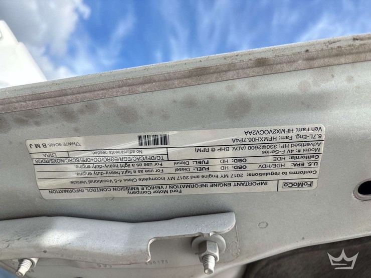 2017-ford-f550-image-11