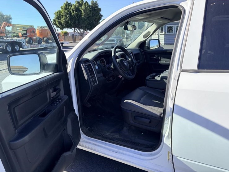 2016-dodge-ram-1500-image-10