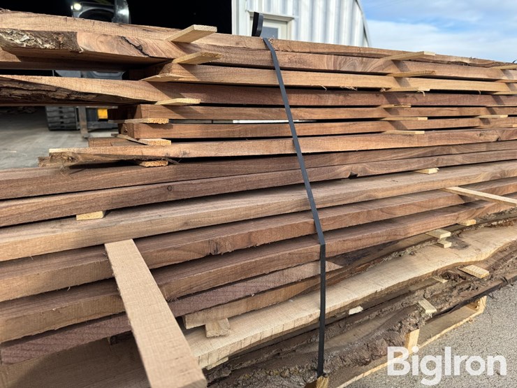 walnut-lumber-image-12