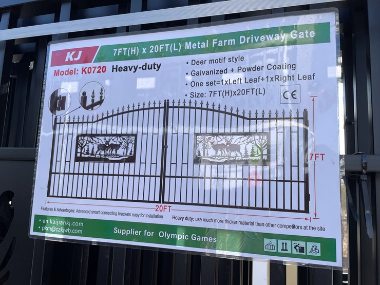 #3810-•-deer-motif-style-driveway-gates-image-1