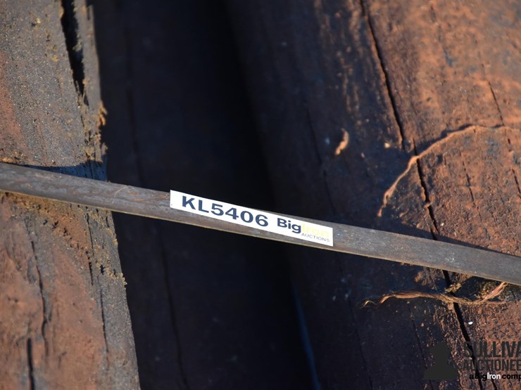 wooden-posts-image-5