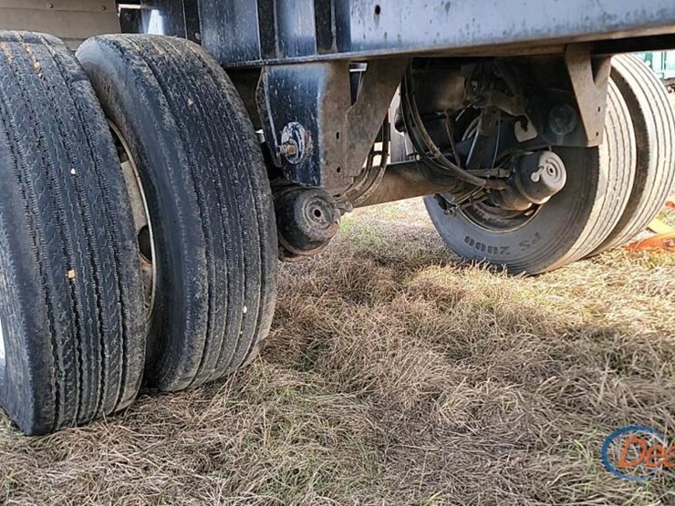 2016-great-dane-flatbed-image-6