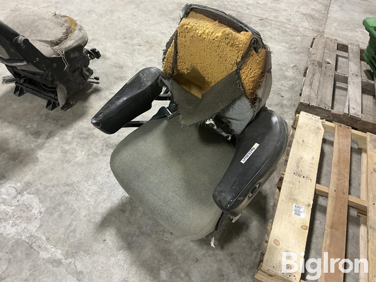 john-deere-4430-image-1