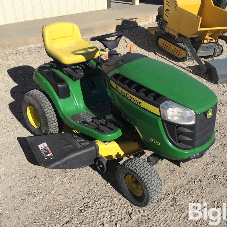 2018 JOHN DEERE E110