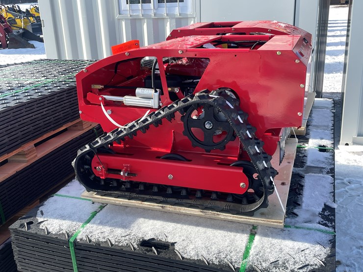 #178-•-remote-controlled-lawn-mower-(mosinee,-wi)-image-9