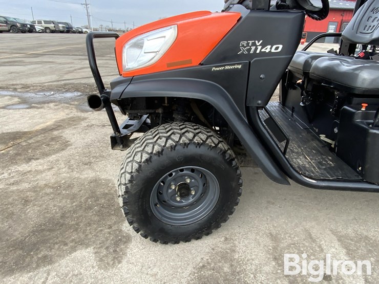 2023-kubota-rtvx1140-image-13