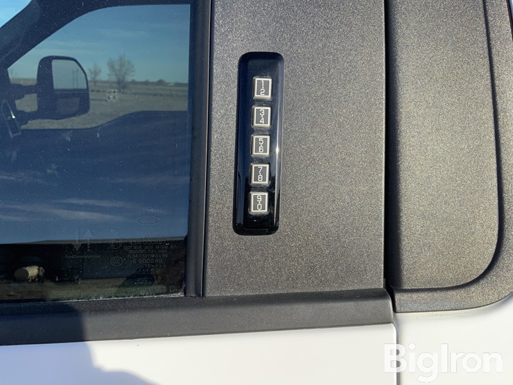 2019-ford-f550-xl-image-19