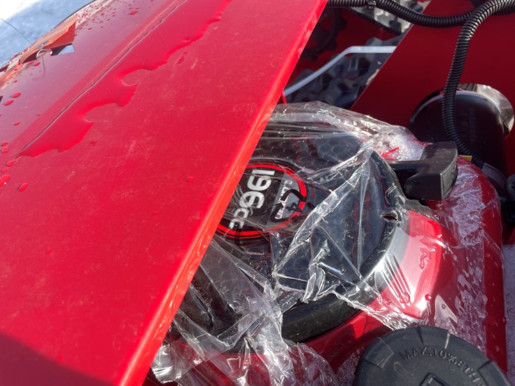 #180-•-remote-controlled-lawn-mower-(mosinee,-wi)-image-12